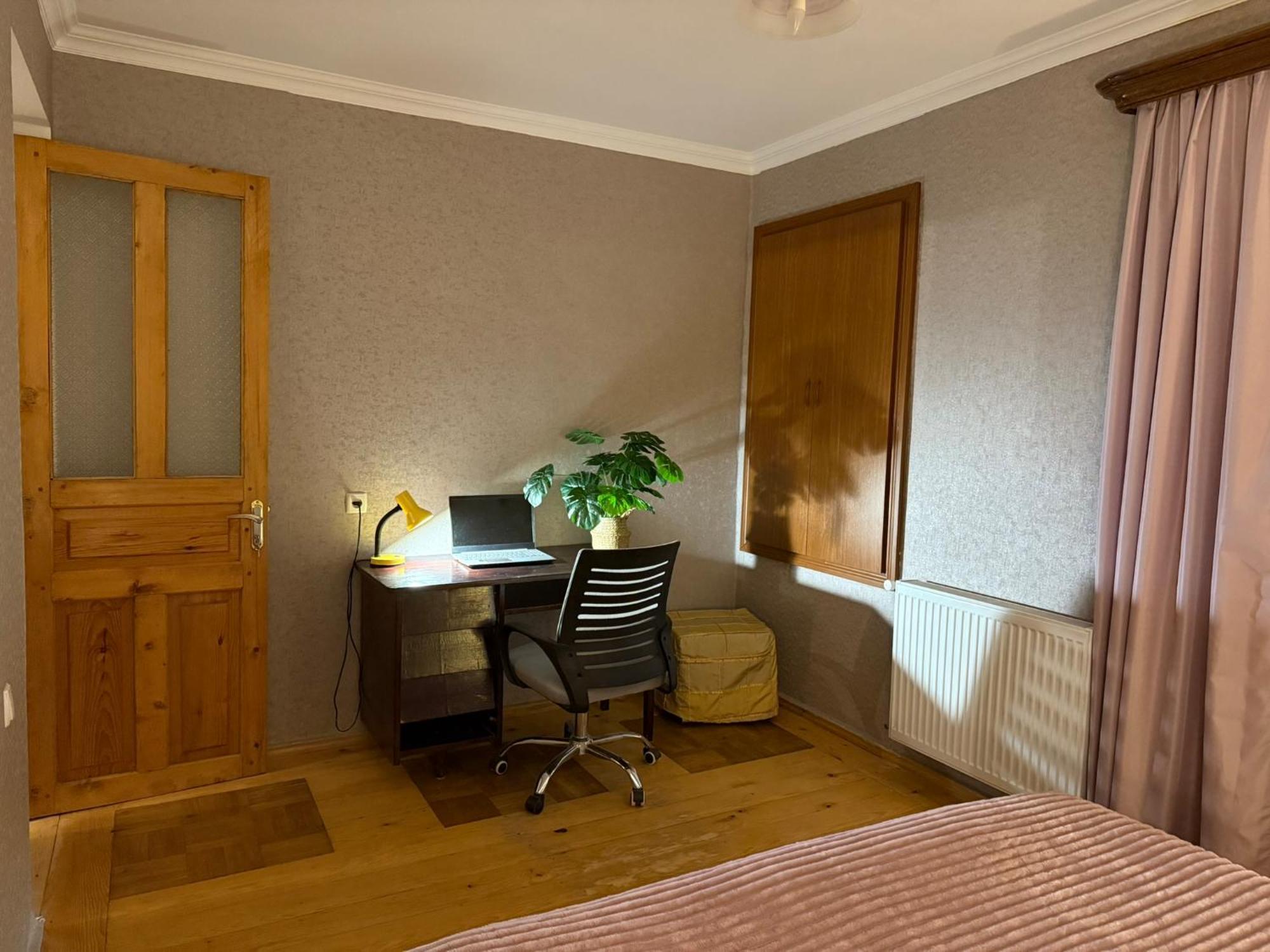 Guest House T&N Kutaisi Exteriér fotografie