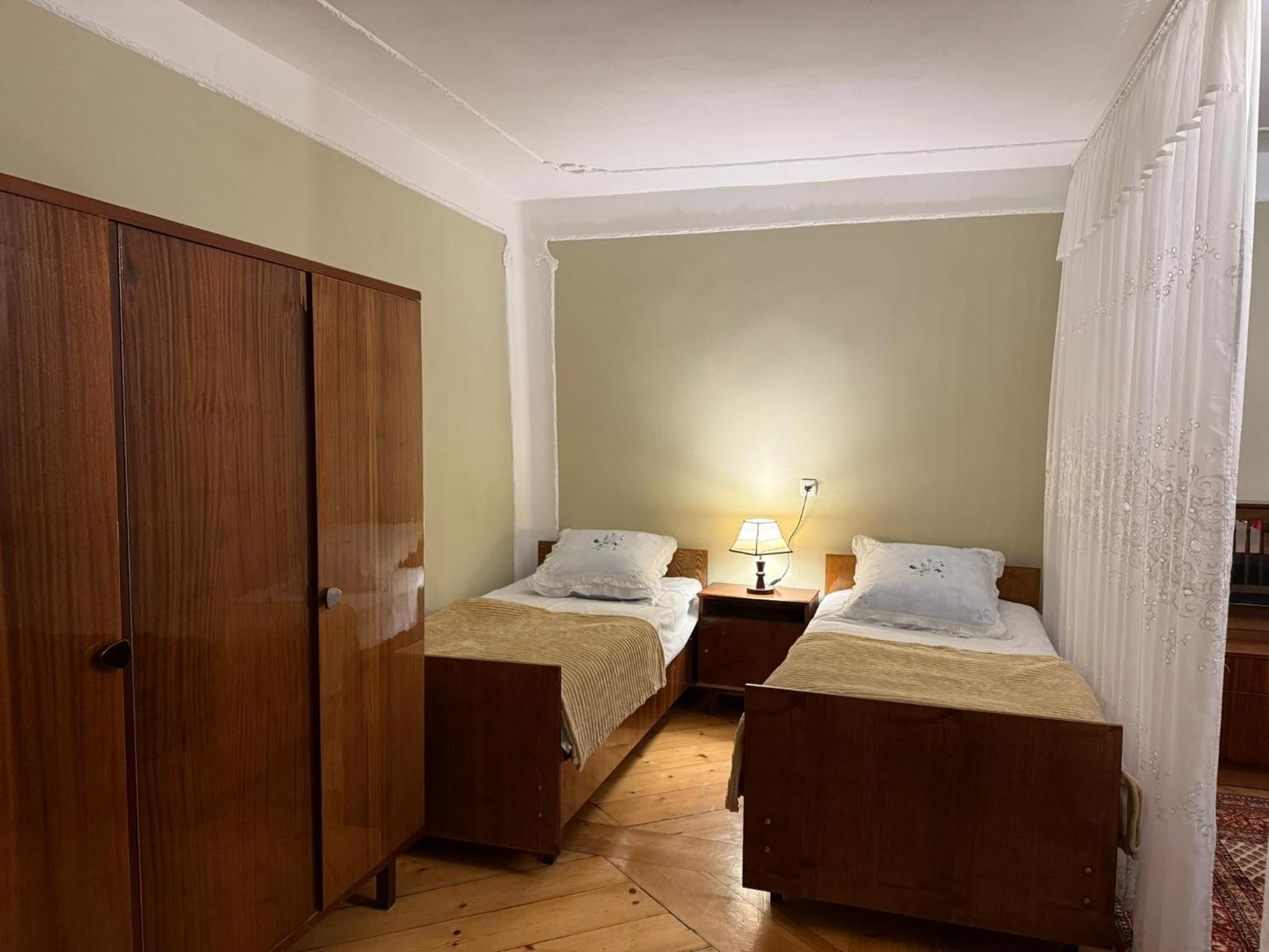 Guest House T&N Kutaisi Exteriér fotografie